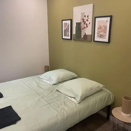F4 Elegant - Cosy Apartment *