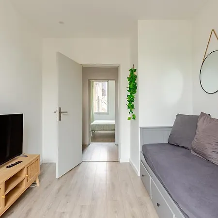 F4 Elegant - Cosy Apartment *