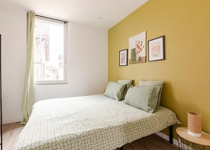 F4 Elegant - Cosy アパート