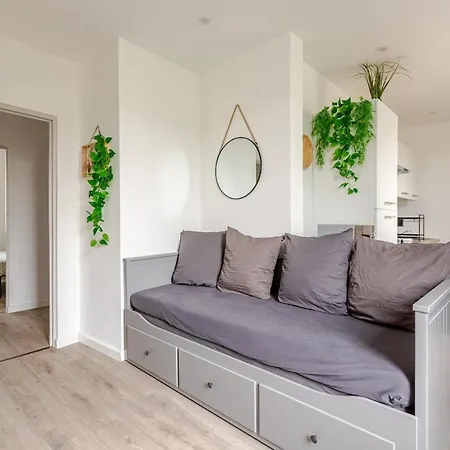 F4 Elegant - Cosy *